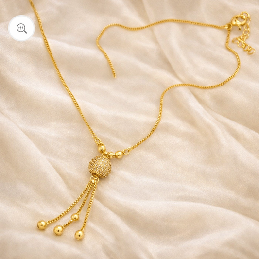 Elegant Gold Tassel Pendant Necklace